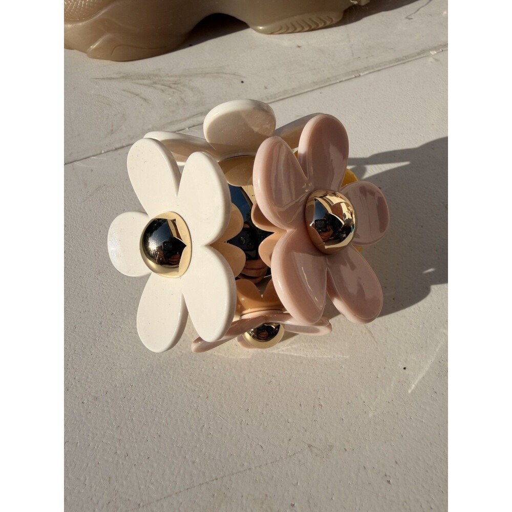 Marc Jacobs Daisy Eau So Fresh Decorative  Floral Cap
